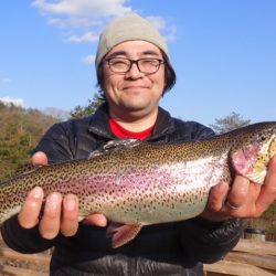 フィッシングレイクたかみや 釣果