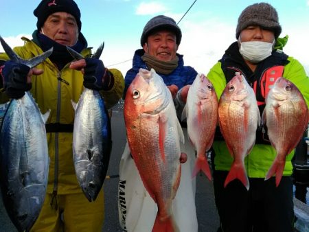 横内丸 釣果