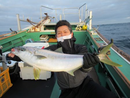 真祐丸 （しんゆうまる） 釣果