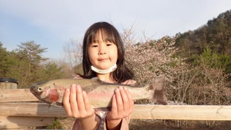 フィッシングレイクたかみや 釣果