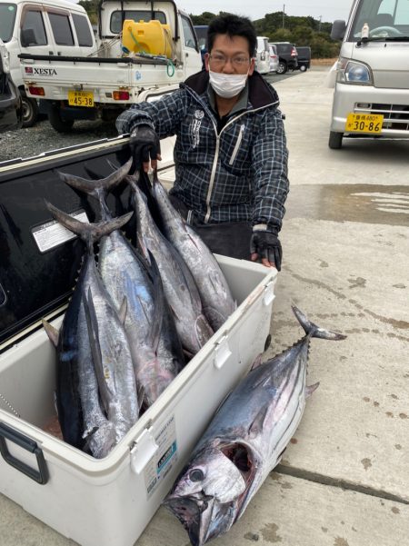 ぽん助丸 釣果