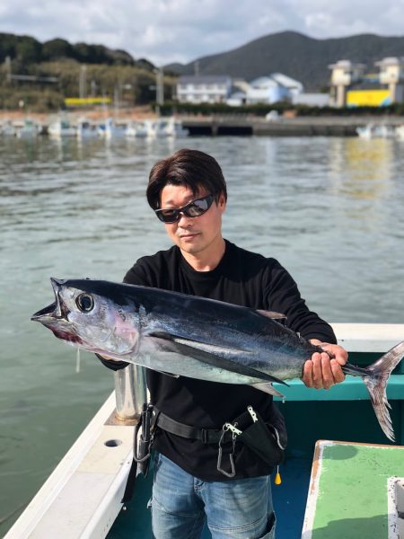 丸万釣船 釣果