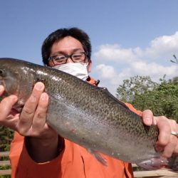 フィッシングレイクたかみや 釣果