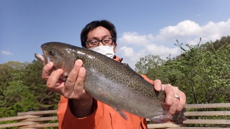 フィッシングレイクたかみや 釣果