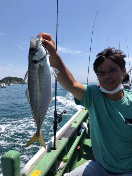 クログチ釣りのはずが、、、