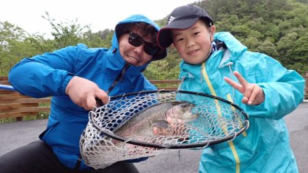 フィッシングレイクたかみや 釣果