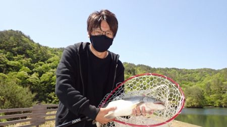 フィッシングレイクたかみや 釣果