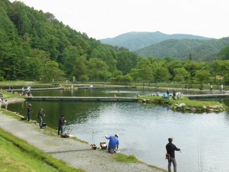 平谷湖フィッシングスポット 釣果