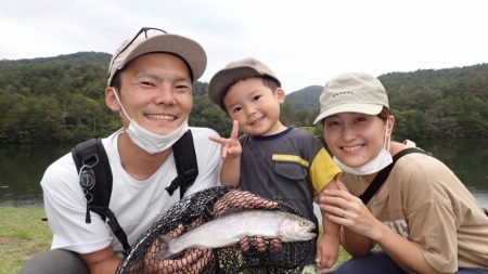 フィッシングレイクたかみや 釣果