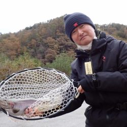 フィッシングレイクたかみや 釣果