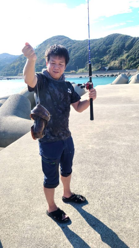 和歌山　御坊の堤防でウツボ釣り