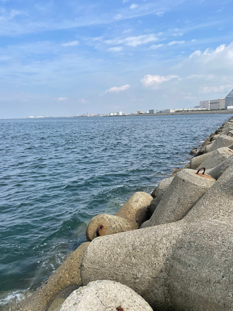 時間潰しに穴釣り