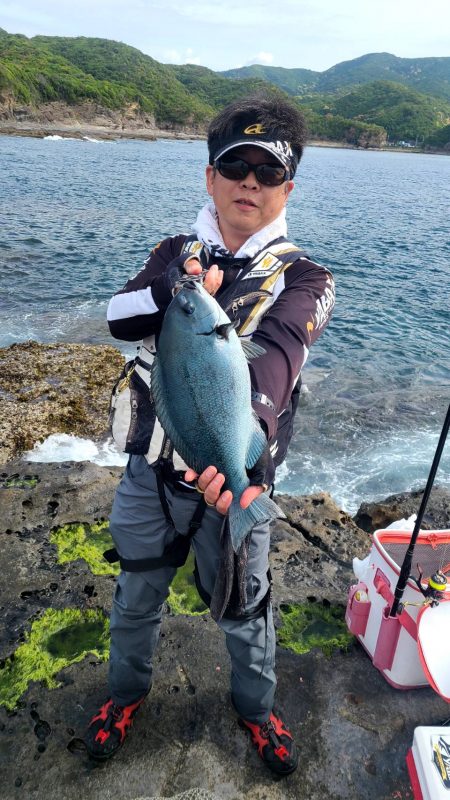 和歌山市江（吉丸渡船）でグレ釣り