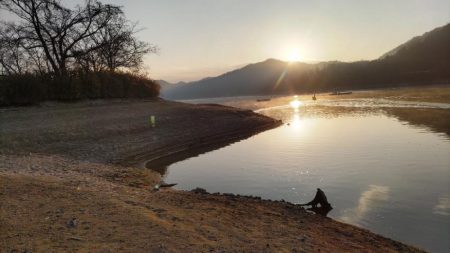 今年の初釣りワカサギ