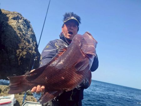 和歌山大引（上野渡船）の磯でフカセ釣り
