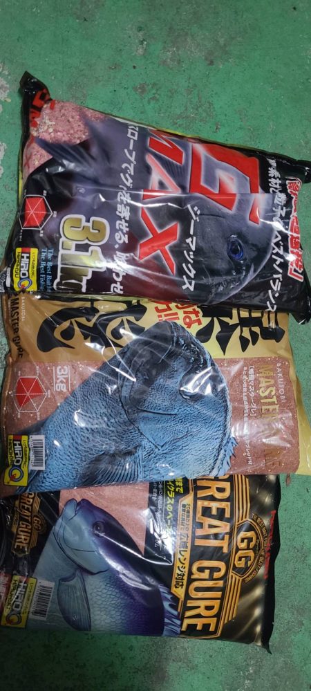 和歌山大引（上野渡船）の磯でフカセ釣り