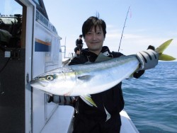 スーパーコーリン丸 投稿ジギングでハマチ好調