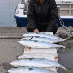 ジギング船 BLUEWATER 釣果